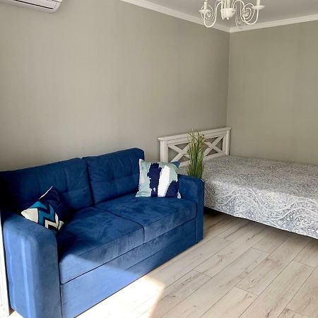 Sisters Apartment Ukr Chernihiv Luaran gambar