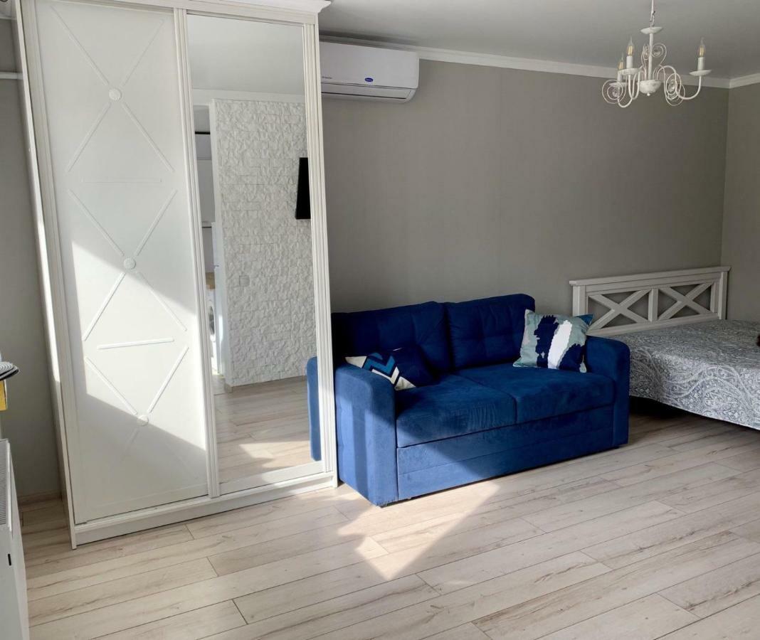 Sisters Apartment Ukr Chernihiv Luaran gambar